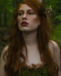 which of these Halloween looks would you wear? 👉 We went into the archives  to bring you enchanted yet simple Halloween ideas made with our herbal,  natural makeup 🌿👇 1. Flora, Fauna,