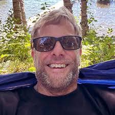 Jared Eberhardt's Instagram, Twitter & Facebook