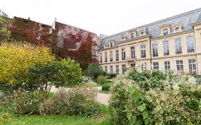 Jardin du marais is a hotel in paris. En Mal De Nature Retrouvez Nous Au Jardin Des Arts Le Marais Mood