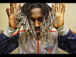 Long braided dreads for men with a little inspiration from the times gone by, the traditionally plaited braids will never disappoint. Men With Dyed Dread Tips