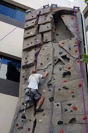 Beginner climbing activities introduce new climbers or young climbers to the climbing wall so they can gradually build their comfort, confidence and climbing skills. Climbing Wall Wikipedia