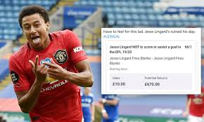 Stadium, arena & sports venue in london, united kingdom. Jesse Lingard S 98th Minute Goal For Manchester United Against Leicester Costs One Punter 670 Daily Mail Online