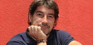 Pablo granados y pachu peña trabajan juntos desde hace casi tres décadas. Pachu Pena El Hombre Serio Que Disfruta Hacer Reir
