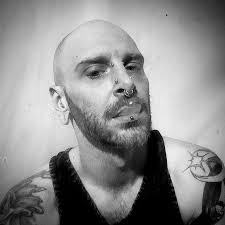 Bobby Craig (@trudylookingglass) • Instagram photos and videos