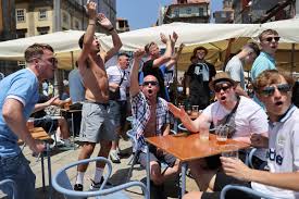 In porto's ribeira square, the unmistakable sight and sound of english football fans abroad has returned. Portugal Porto Locals Fume As Covid 19 Rules Eased For English Football Fans The Financial Express