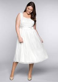 Plus Size Wedding Dresses For Curvy Brides Sweet Wedding Dresses Dresses Off White Wedding Dresses
