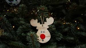 Diese lassen sich neben zahlreichen. Weihnachtsbaum Kindersicher Dekorieren Alle Tipps