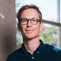 Alex Ellison's Instagram, Twitter & Facebook