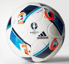10 Rekomendasi Bola Sepak Terbaik (Terbaru Tahun 2021) | mybest