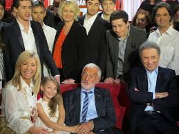 Jeudi dernier, cet homme avait vu rouge quand il était. Television Belmondo Fete Ses 80 Ans Chez Drucker