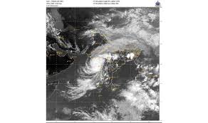 Cyclone tauktae live tracking चक्रवात के कारण सैकड़ों घरों को नुकसान पहुंचा है और हजारों लोगों को सुरक्षित स्थानों पर शरण लेनी पड़ी है। इस दौरान तूफान से जुड़े हादसों. Xdzuixw08zc8hm