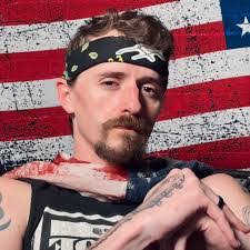 Jared Roark's Instagram, Twitter & Facebook