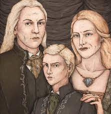 Geekxgirls.com, featuring geeky cosplay, fan art, comics, memes & more! Things You May Not Have Noticed About Draco Malfoy Wizarding World