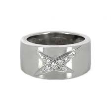 Iconique bague cartier solitaire 1895. Bague Cartier Solitaire 1895 En Platine