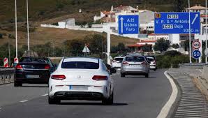 El transporte de mercancías y el tránsito de trabajadores no está restringido. Se Abre La Frontera Entre Espana Y Portugal Despues De Tres Meses Onda Cero Radio