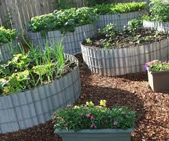 Comfy Diy Raised Garden Bed Ideas That Looks Cool 18 Raised Garden Raised Vegetable Gardens Vegetable Garden Raised Beds