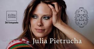 Julia Pietrucha "Neonova"