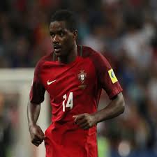 Former sporting lisbon ace william carvalho has been warned against making a 'disgusting' transfer to bitter rivals benfica. William Carvalho To Arsenal Juventus Eye Hijack Despite Gunners Talks Liverpool Boost Daily Star