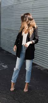 Black Blazer And Jeans Look Weekend Outfit Boyfriend Jeans X Oversized Blazer Fashion Style Boyfriend Jeans