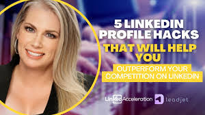 Tracy Enos's Instagram, Twitter & Facebook