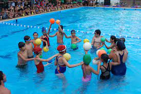 En el presente artículo conocerás algunos de los más divertidos juegos recreativos para niños de 6 a 12. Juegos Recreativos En El Agua Misionpadres