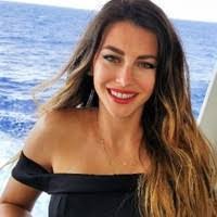 Tracy Polaski's Instagram, Twitter & Facebook