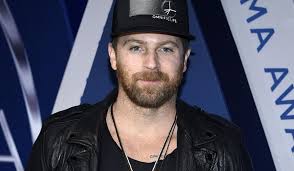 In 'Wild World,' singer Kip Moore turns a mirror