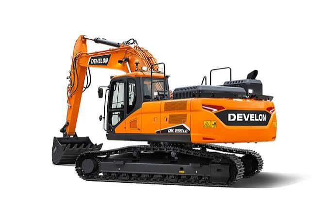 Develon DX255LC-7 Excavator