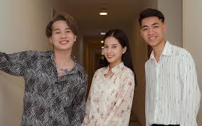 In the buddhist youth group, thiên ân, we teach children the vietnamese language and hold dharma classes, plan outdoor activities and events, such as drama and arts. Wv4jx7c5ar5rm
