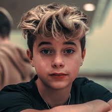 ▻:‌⟮𝒂𝒓𝒎𝒊𝒏⟯ ͟∞̶͟🌎̶꯭͞⃤ (@_a_wrmi_n_)