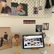 Jaecty Desk Area Hehe Nct Bts Desk Desksetup Study Pinterest Nctzen Armybts Superm Indie Room Dorm Room Decor Aesthetic Room Ideas