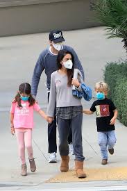 Mila kunis and ashton kutcher attended the dodgers versus san francisco giants game on tuesday, sept. Kunis Kutcher Fan On Twitter Mila And Ashton And Their Kids Spotted After Ak And Mk Voted The Other Day