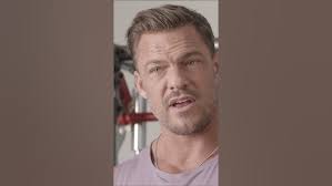 What is an intense workout for Alan Ritchson? #menshealth