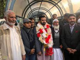 メ 千 乃 丨 ツ id:594060686 fb: Dadyal Online Raja Shoaib Abid Received By Supporters Facebook