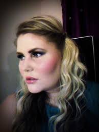 Laura L.'s (lauralightmua) Photos