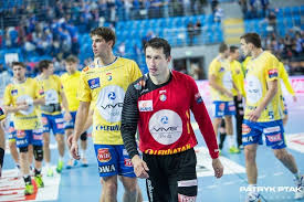 Sławomir szmal (born 2 october 1978) is a former polish handball player, who played for vive targi kielce and the poland national handball team, a. Slawomir Szmal Doceniony Przez Ehf Lomza Vive Kielce