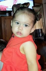 Amberly Philipps's Instagram, Twitter & Facebook