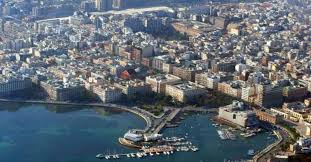 Viene promossa la legge regionale 30 luglio 2009 n.14 per quanto riguarda il piano casa della regione puglia. Piano Casa Regione Puglia