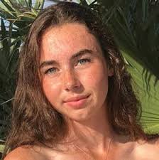 Quartet of state qualifiers, first team returners chosen for All-Area girls  golf