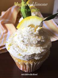 Muffin senza glutine con farina. Muffin Al Limone Ripieni Al Cocco Dolci Di Frolla
