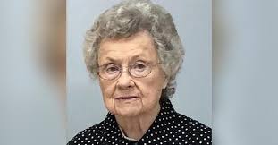 Julia Sue Hallmark Obituary