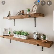 Pin Von Katie Gaskell Auf Hillur In 2020 Rustikale Wandregale Wandregal Holz Rustikal Schwimmendes Regal