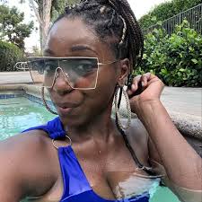 Todas las leyendas de la WWE han rendido homenaje a John Cena públicamente  excepto por su ex novia Nikki Bella. Muchos fans de la WWE piensan que  #NikkiBella está ignorando hablar de