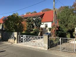 Diese haus brauchen sanierung und voll renovieren nur dach ist neue ,electric funkcioniren. Verkauf Archive Seite 3 Von 5 Dr Kruger Immobilien Leipzig Gmbh