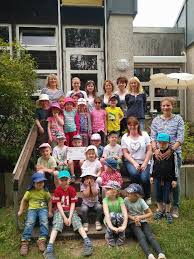 Stellt man sich die kindliche persönlichkeit als quelle vor, kann man verfolgen, wie sie sich den ihr gemäßen weg sucht. Verbund Protestantischen Kindertageseinrichtungen In Zweibrucken Kindergarten Rontgenstrasse Fur Vorbildlichen Sonnenschutz Ausgezeichnet Verbund Protestantischen Kindertageseinrichtungen In Zweibrucken
