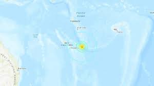 Un tsunami est une onde océanique provoquée par un mouvement rapide d'un très grand volume d'eau, le plus souvent lié à un tremblement de terre ou à une éruption volcanique. Direct Nouvelle Caledonie L Alerte Au Tsunami Est Levee Sur L Archipel