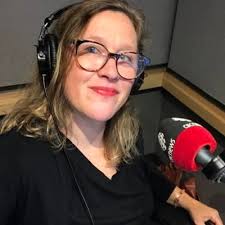 Lisa Pires (@LisaPires)