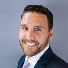 Justin Shoemaker's Instagram, Twitter & Facebook