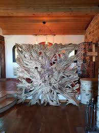 deco separation en racine de teck chez un client deco mobilier de salon client