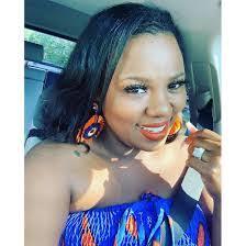 Rebekah Ayers's Instagram, Twitter & Facebook